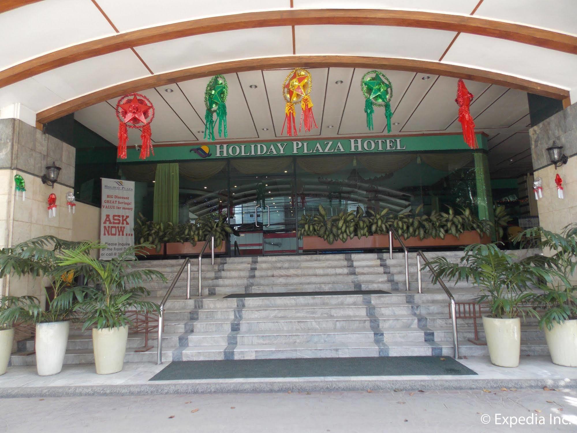 Holiday Plaza Hotel Cebu Exterior photo